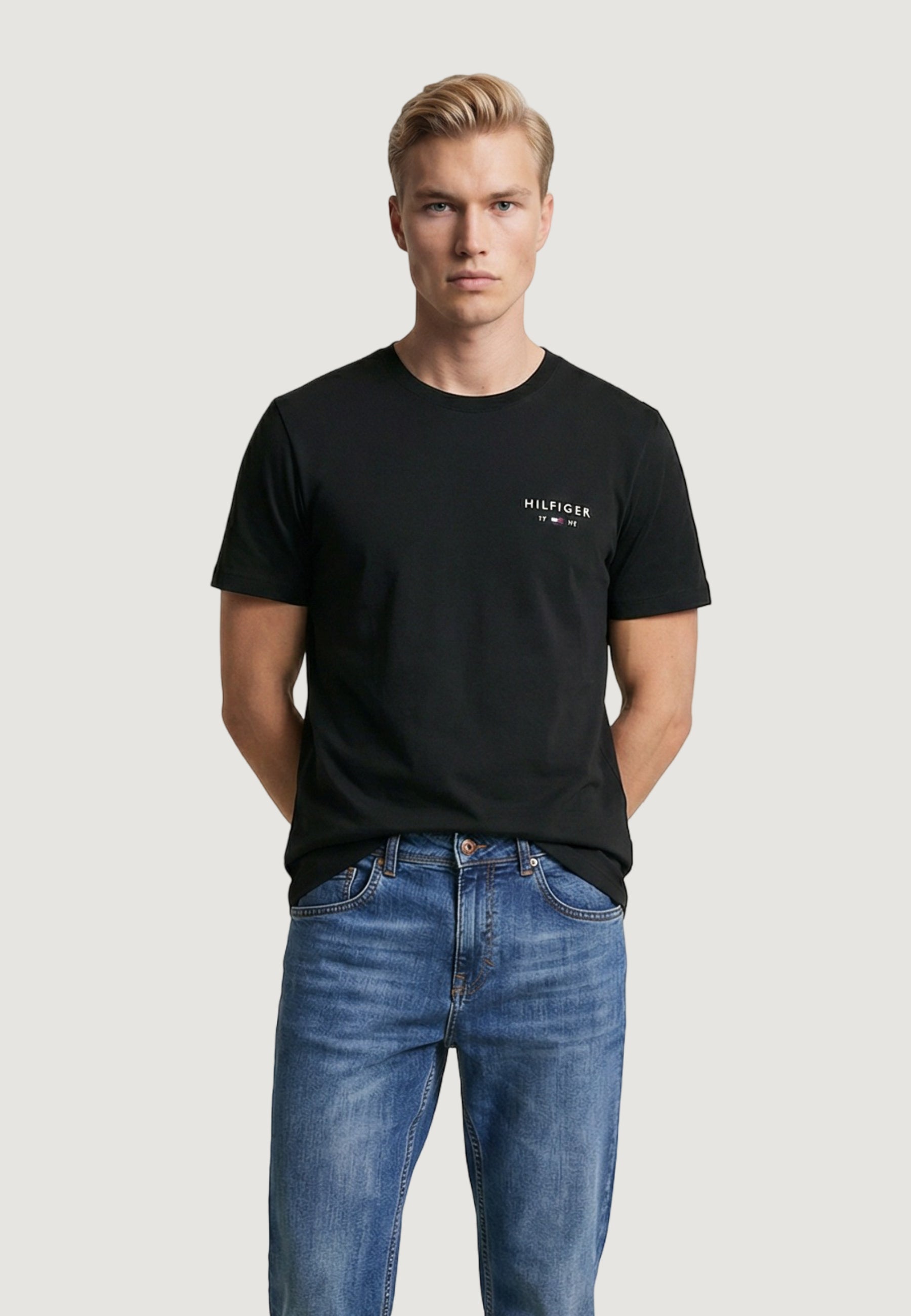 T-shirt Tommy Hilfiger Jeans BRAND LOVE SMALL HIL