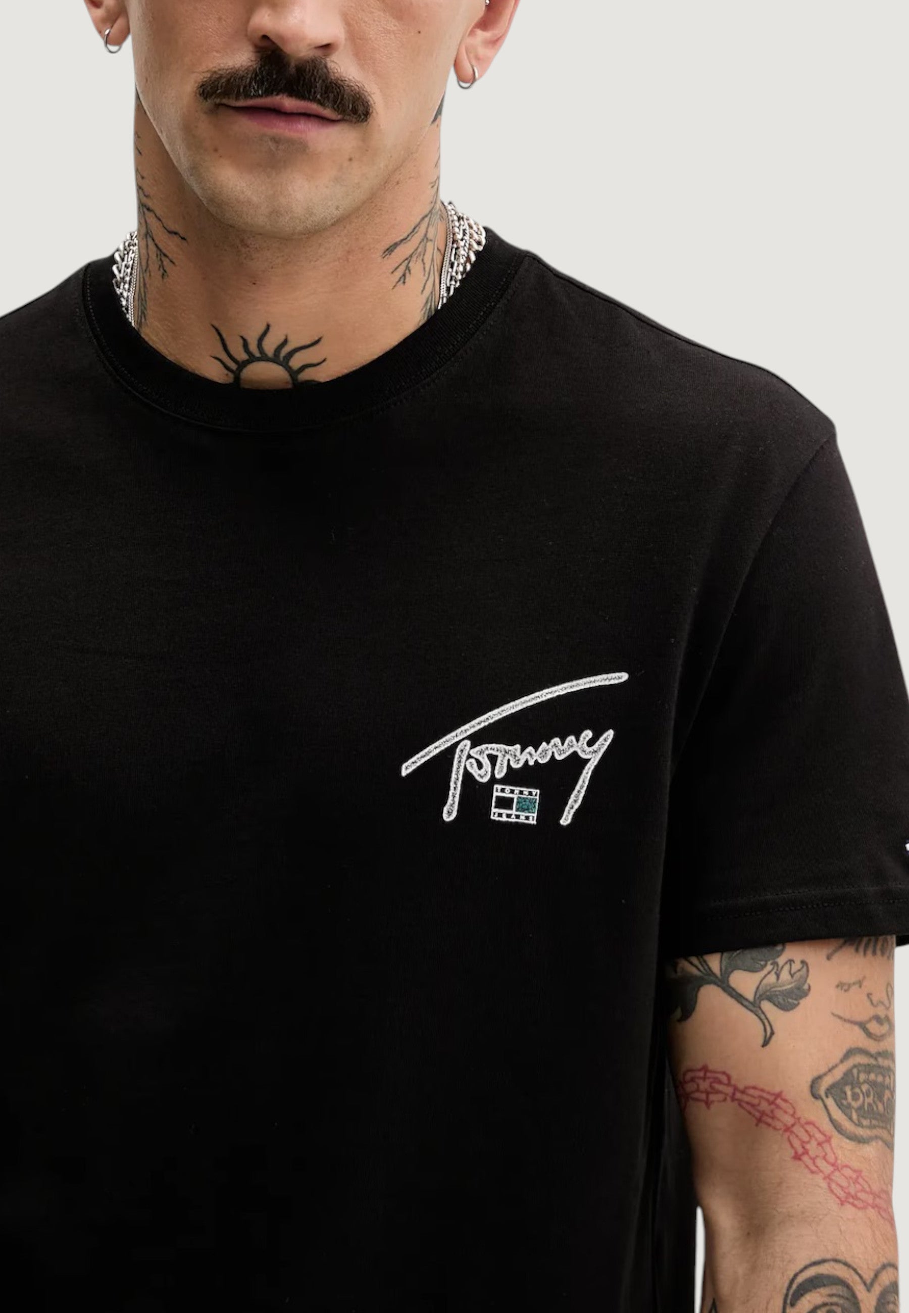 T-shirt Tommy Hilfiger Jeans DM0DM22320