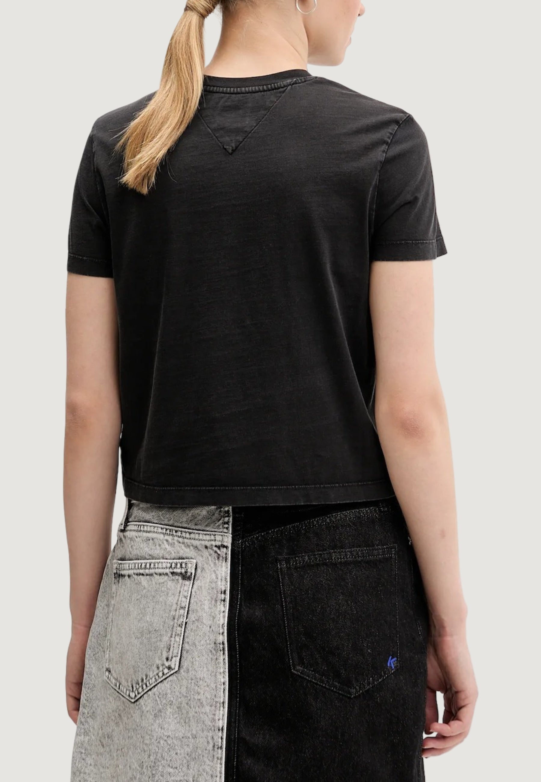 T-shirt Tommy Hilfiger Jeans DW0DW22539