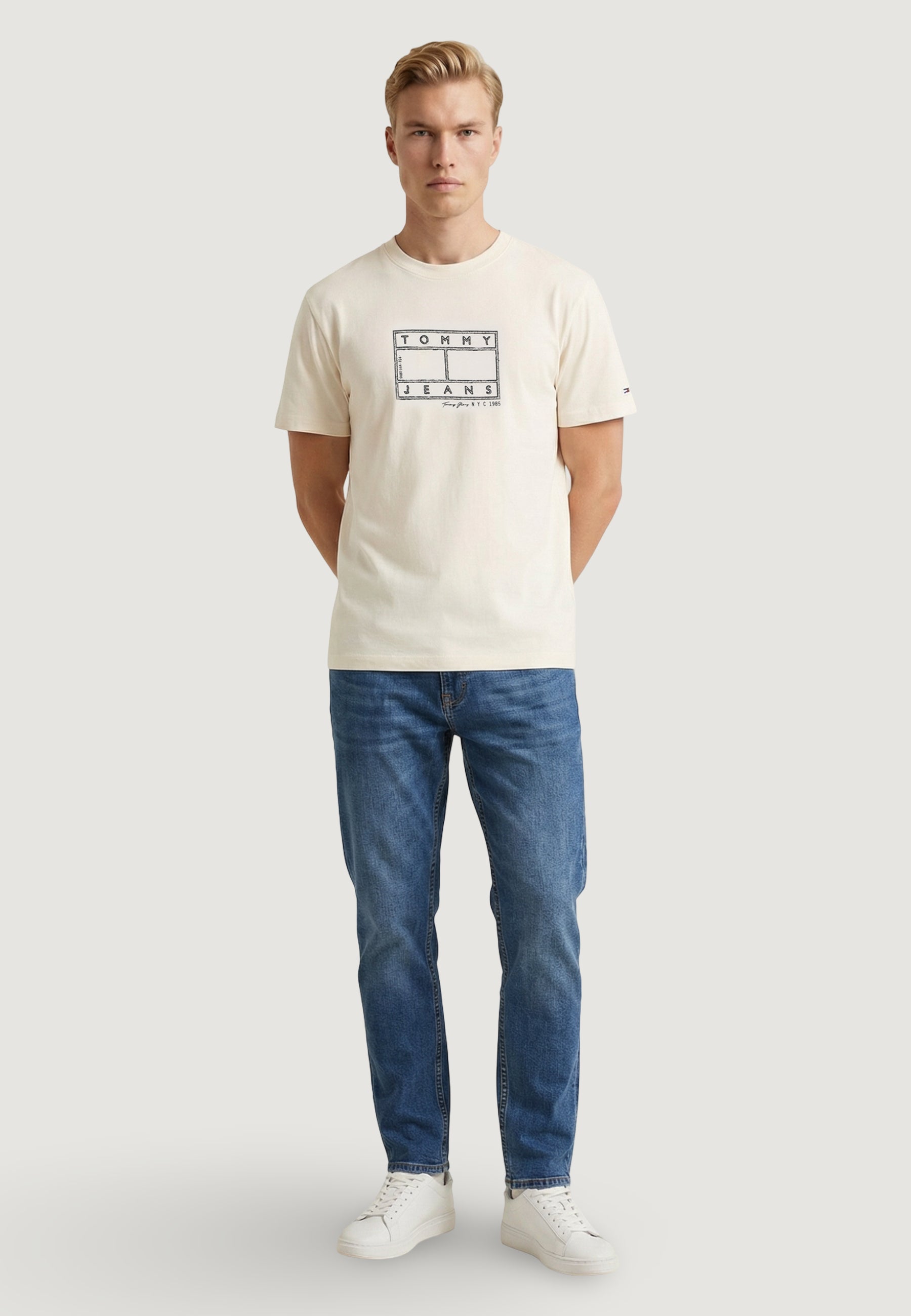 T-shirt Tommy Hilfiger Jeans DM0DM22317