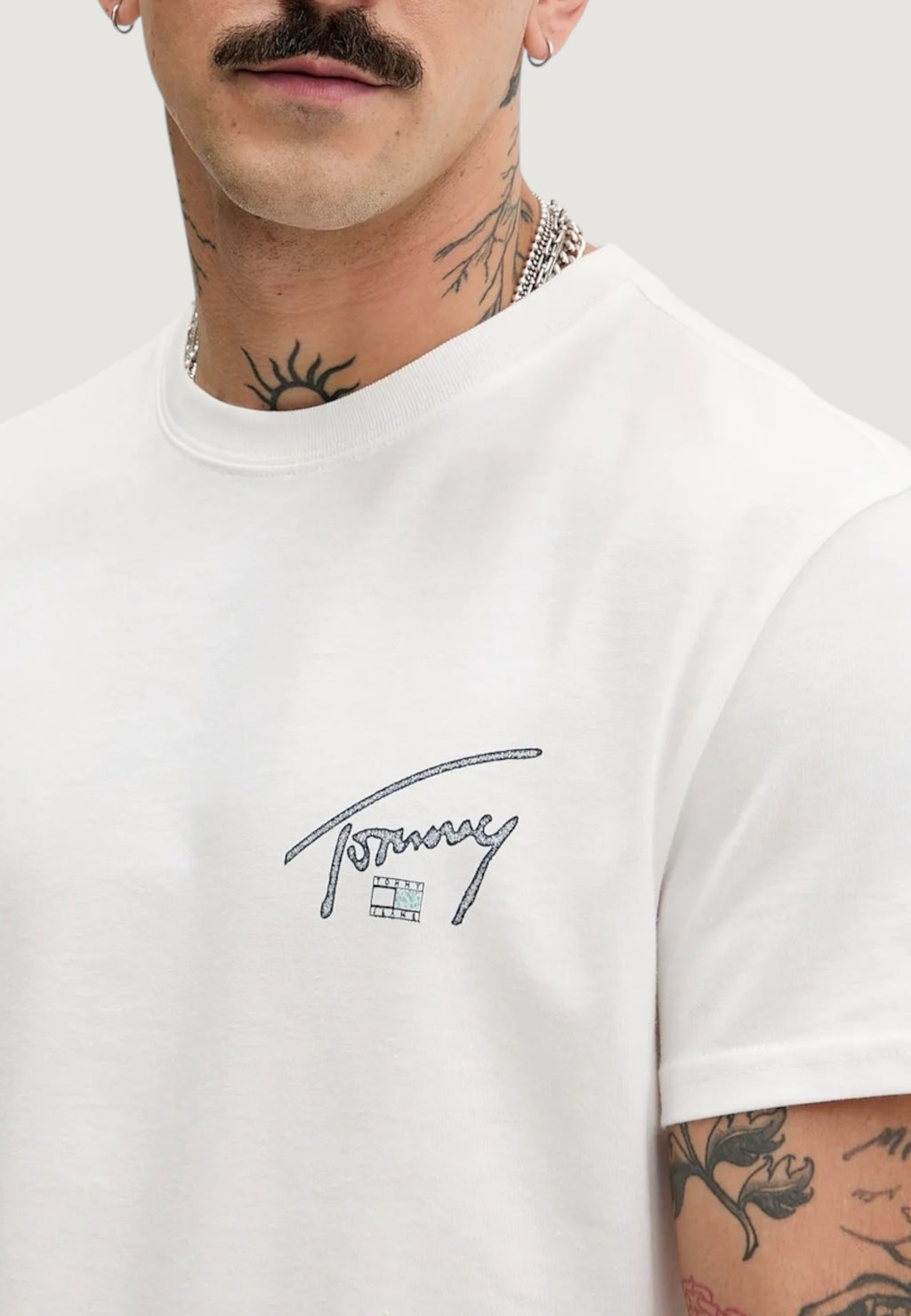 T-shirt Tommy Hilfiger Jeans DM0DM22320