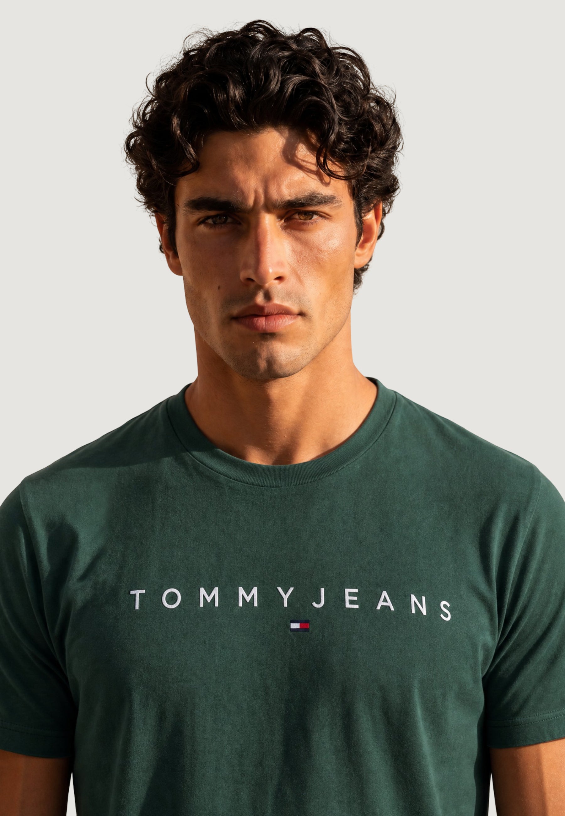 T-shirt Tommy Hilfiger Jeans TJM REG LINEAR LOGO