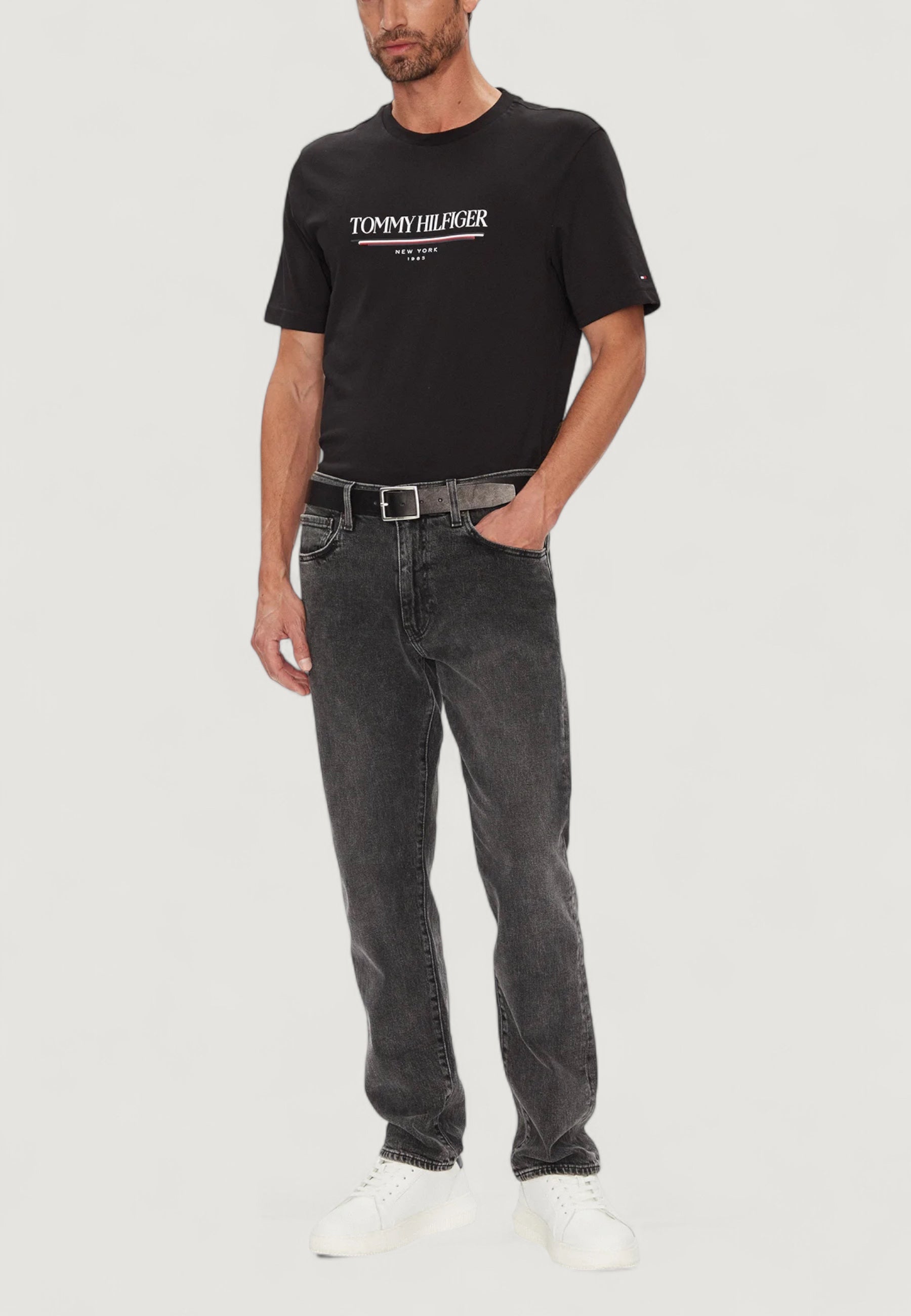 T-shirt Tommy Hilfiger BRAND LOVE HILFIGER