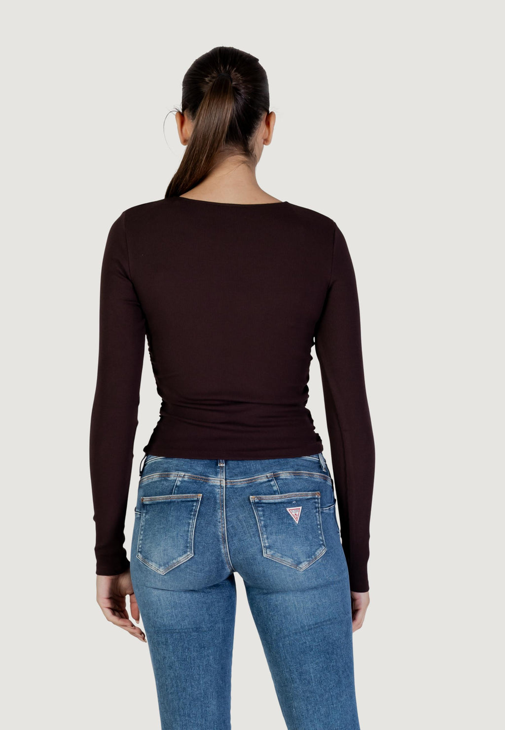 T-shirt manica lunga Guess Active NAT RIB LS TOP