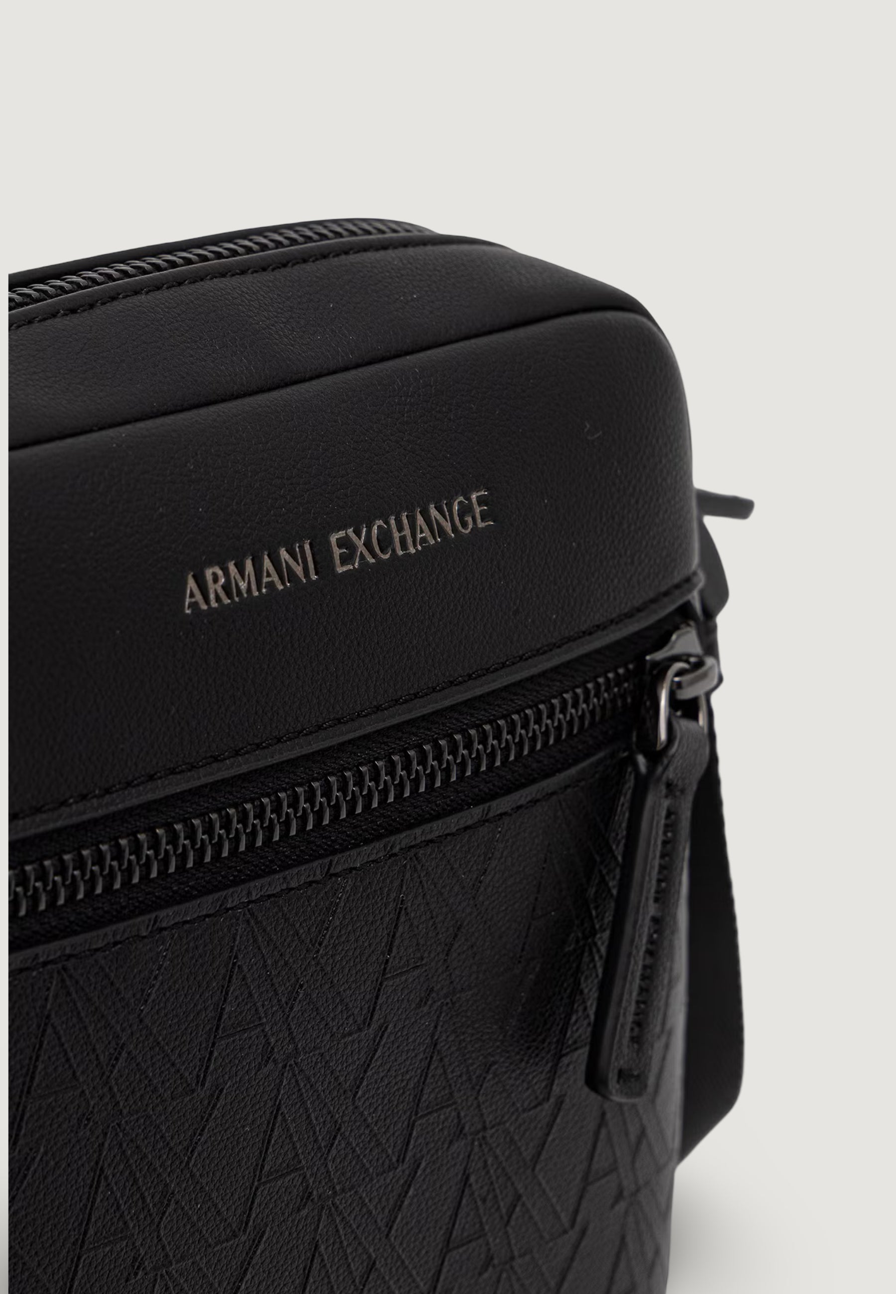 Sling bag Armani Exchange XM003577 AF26662