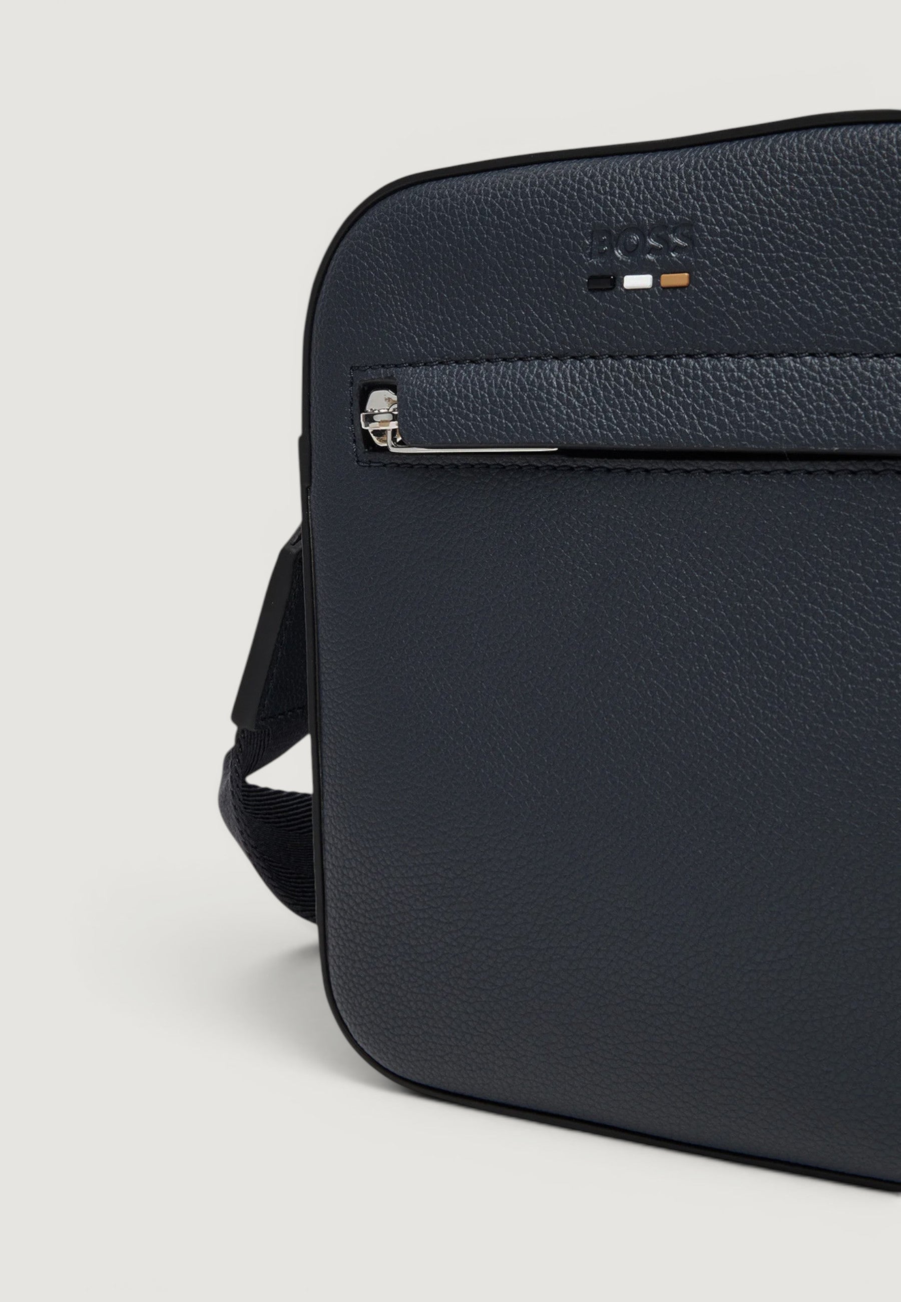 Sling bag Boss Ray_NS zip N. 10263216 01