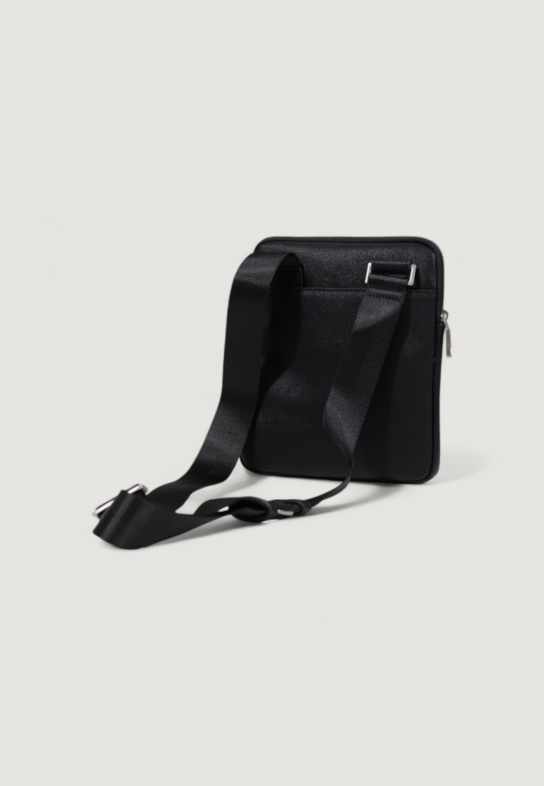 Sling bag Guess MILANO CROSSBODY FLAT