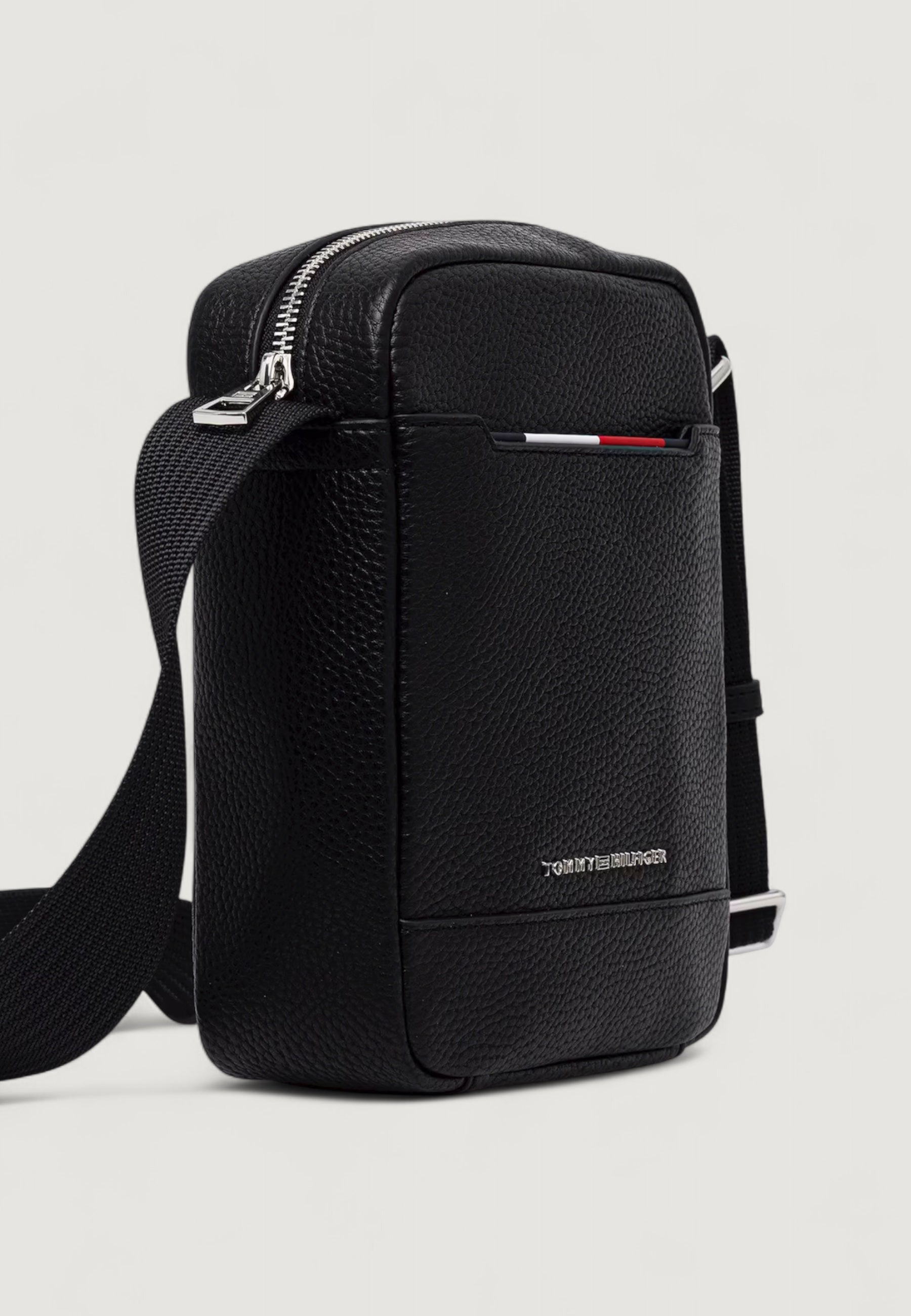 Sling bag Tommy Hilfiger TH CENTRAL MINI REPORTER