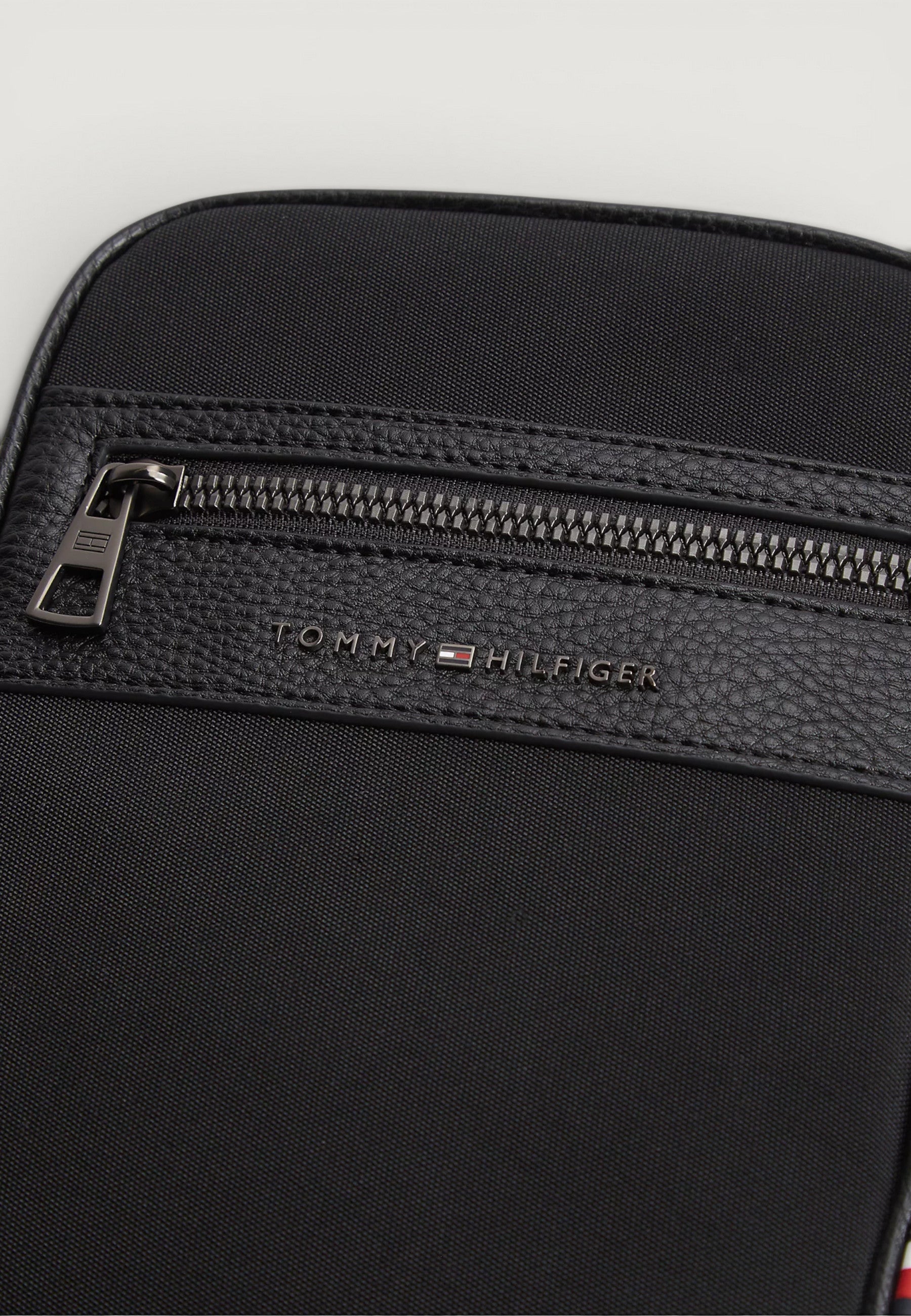 Tracolla Tommy Hilfiger TH REPREVE MINI REPORTER