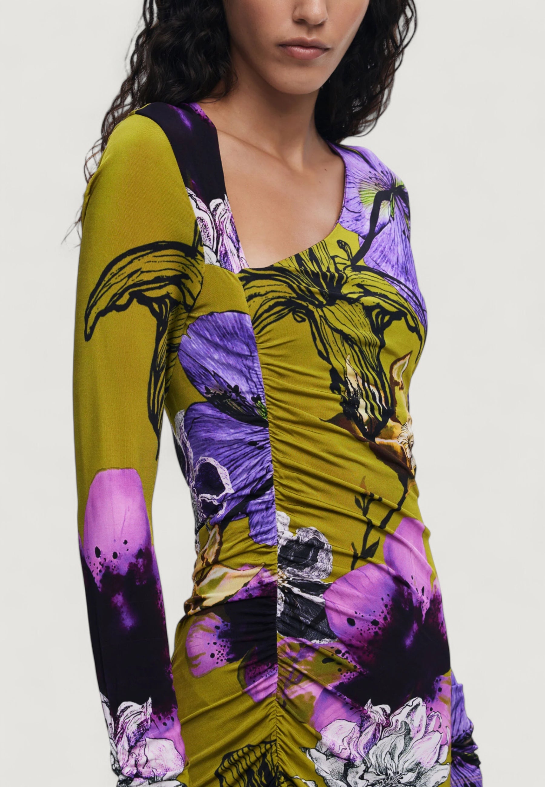 Vestito lungo Desigual VEST_NECKLINE_LA