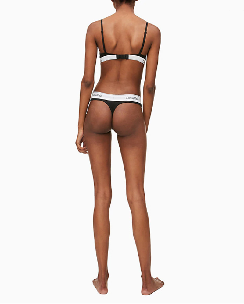 Slip e perizoma Calvin Klein Underwear THONG Nero - Foto 2