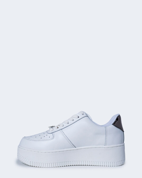 Sneakers WINDSOR SMITH RICH BRAVE Bianco - Foto 2