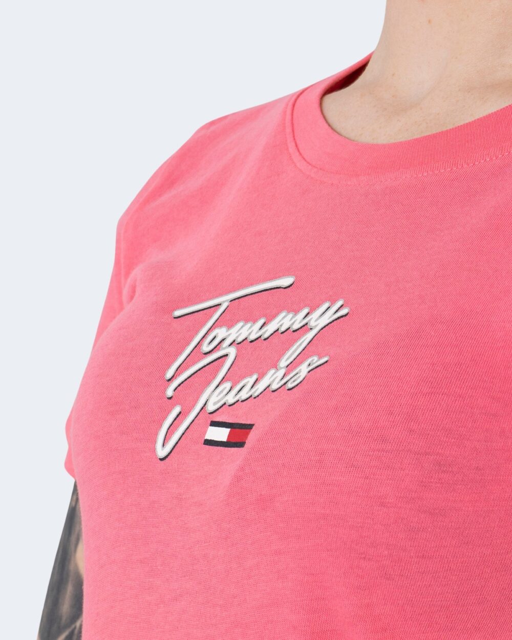 T-shirt Tommy Hilfiger Jeans SKINNY SCRIPT Rosa - Foto 2