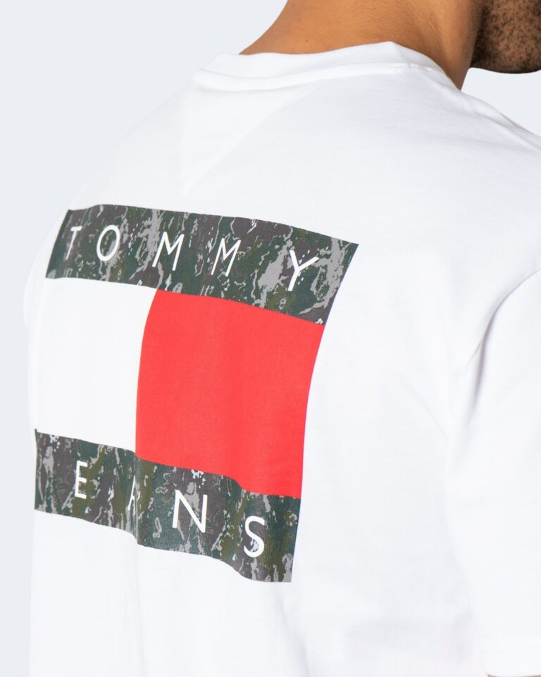 T-shirt Tommy Hilfiger Jeans CAMO FLAG Bianco - Foto 4