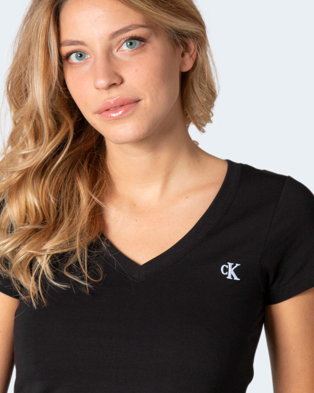 T-shirt Calvin Klein Jeans EMBROIDERY STRETCH V-NECK Nero - Foto 2