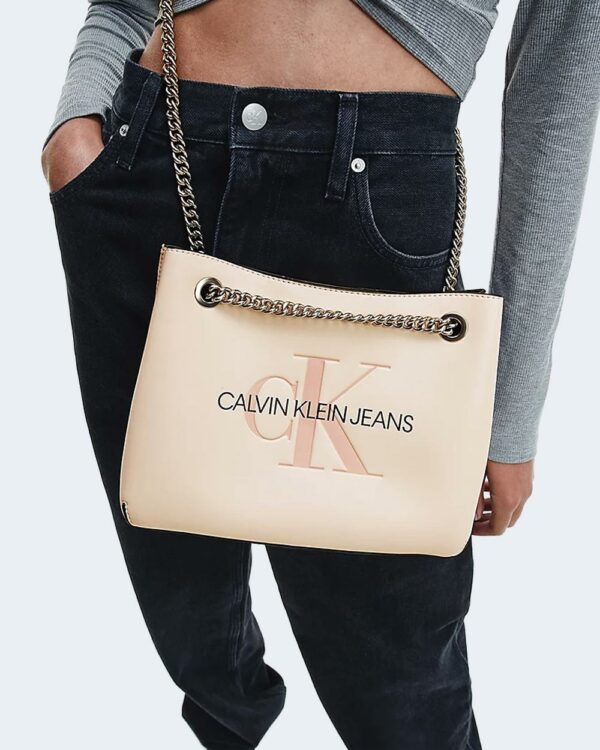 Borsa Calvin Klein Jeans CONV SHOULDER Rosa Cipria - Foto 2