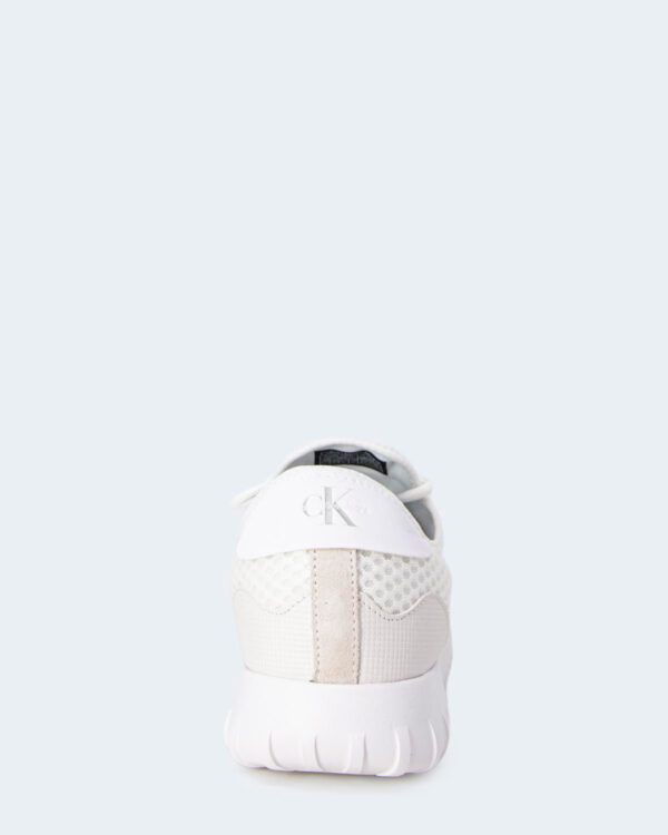 Sneakers Calvin Klein Jeans RUNNER LACEUP SNEAKE YM0YM00369 Bianco - Foto 4