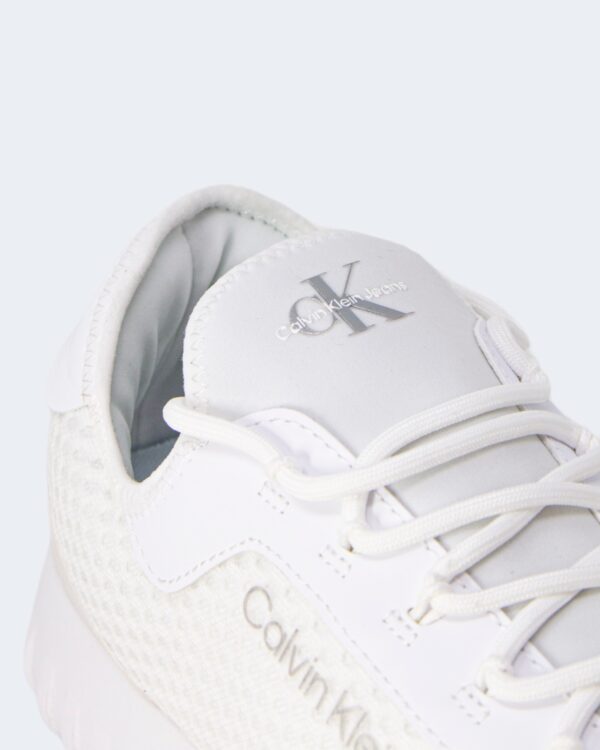 Sneakers Calvin Klein Jeans RUNNER LACEUP SNEAKE YM0YM00369 Bianco - Foto 5