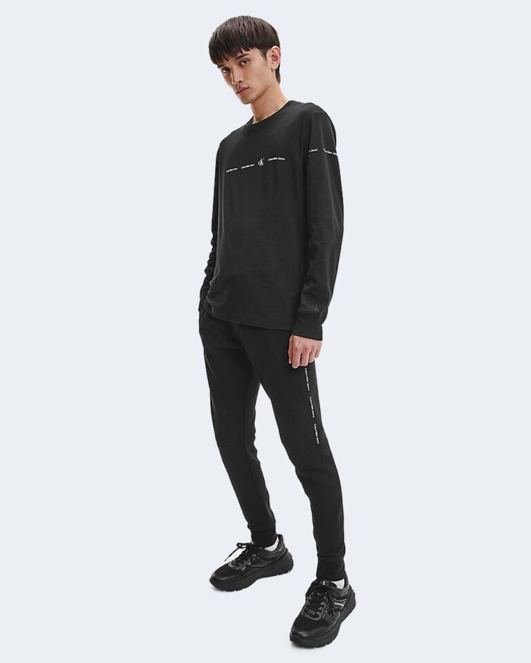T-shirt Calvin Klein Jeans REPEAT LOGO L/S TEE J30J319897 Nero - Foto 2