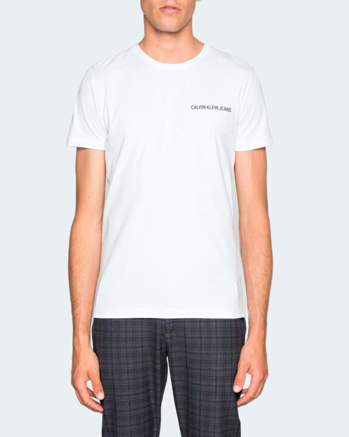 T-shirt Calvin Klein INSTITUTIONAL LOGO CHEST TEE Bianco – 19255