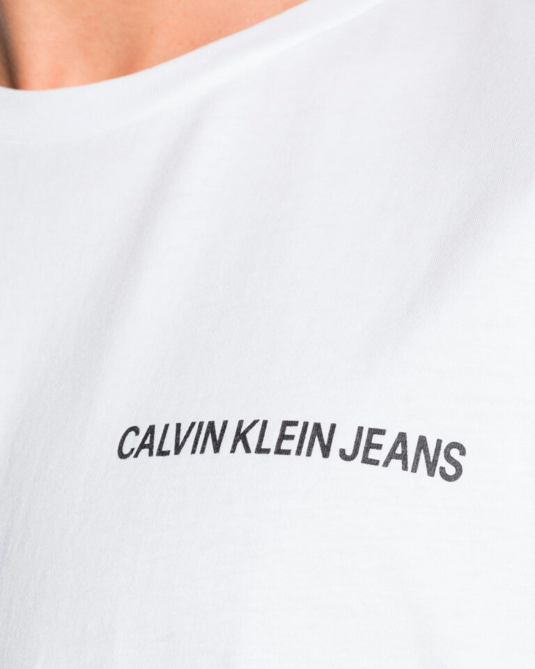 T-shirt Calvin Klein Jeans INSTITUTIONAL LOGO CHEST TEE Bianco - Foto 2