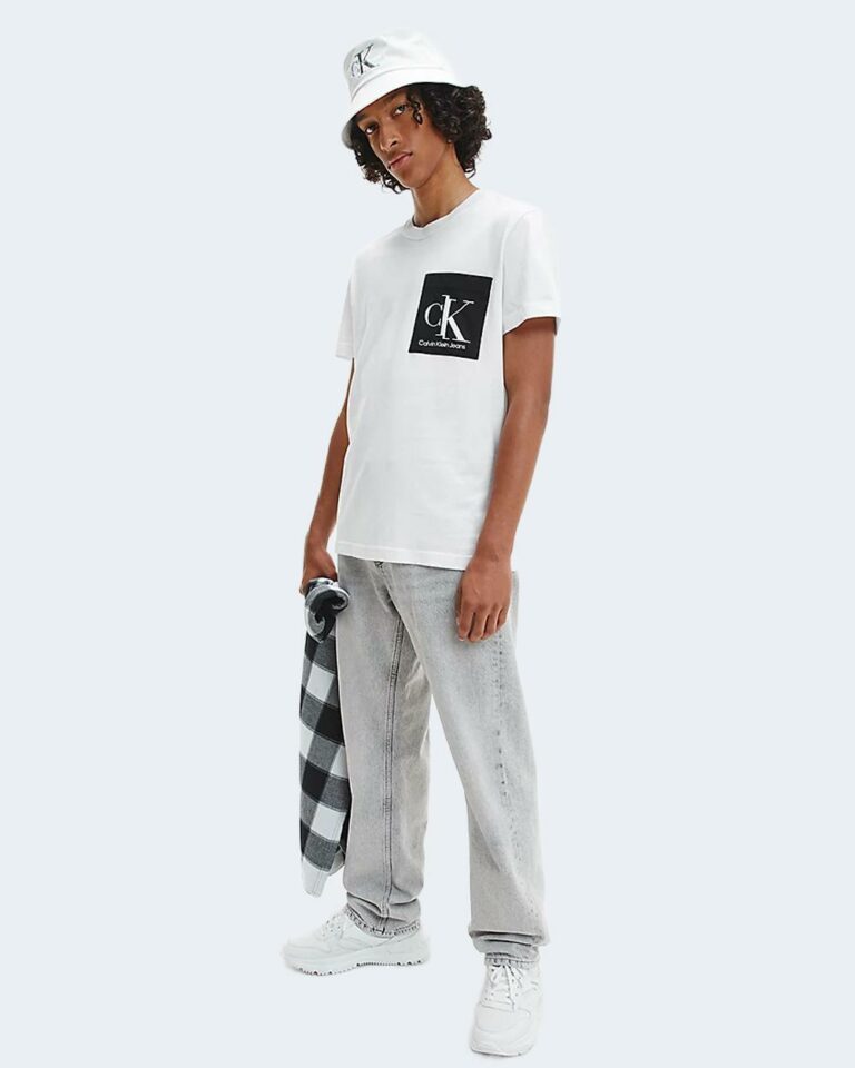 T-shirt Calvin Klein Jeans SPLICED CK POCKET TE J30J319723 Bianco - Foto 3
