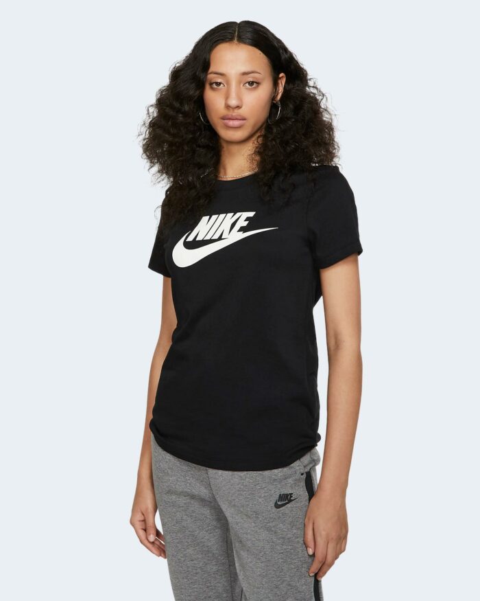 T-shirt Nike W NSW TEE ESSNTL ICON FUTURA Nero – 85407