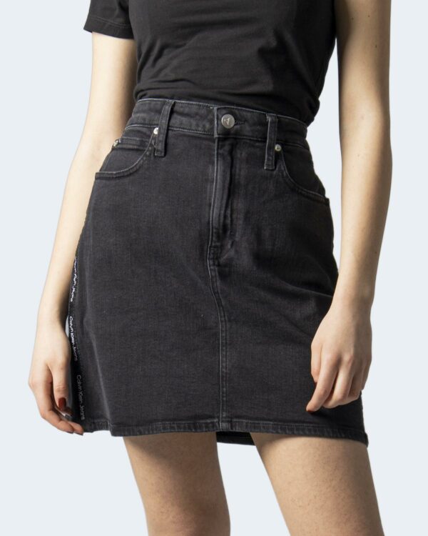 Minigonna Calvin Klein Jeans HIGH RISE MINI SKIRT Nero - Foto 3