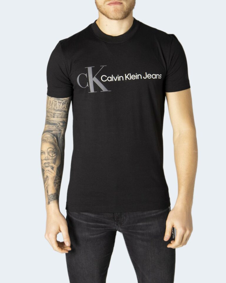 T-shirt Calvin Klein Jeans URBAN CK GRAPHIC TEE Nero - Foto 1