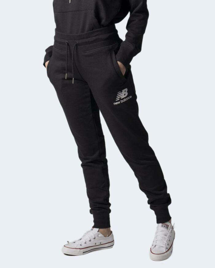 Pantaloni sportivi New Balance ESSENTIALS FT SWEAT PANT Nero – 86238