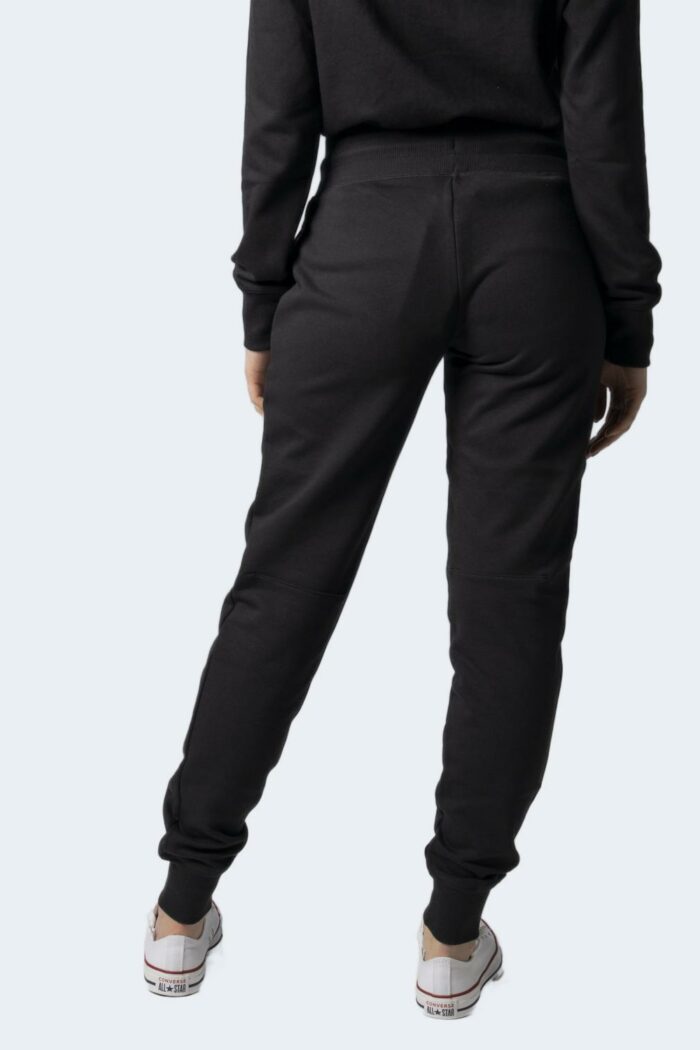 Pantaloni sportivi New Balance ESSENTIALS FT SWEAT PANT Nero – 86238