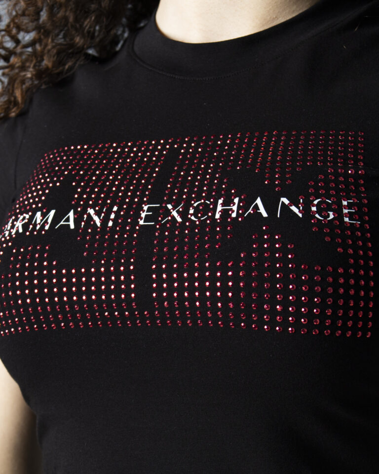 T-shirt Armani Exchange LOGO BORCHIATO Nero - Foto 3