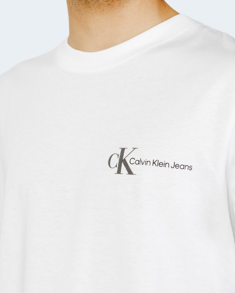 T-shirt Calvin Klein Jeans URBAN CK BACK GRAPHI Bianco - Foto 4