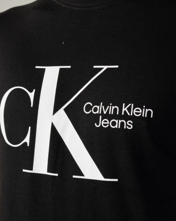 T-shirt Calvin Klein Jeans DYNAMIC CK CENTER CH Nero - Foto 2