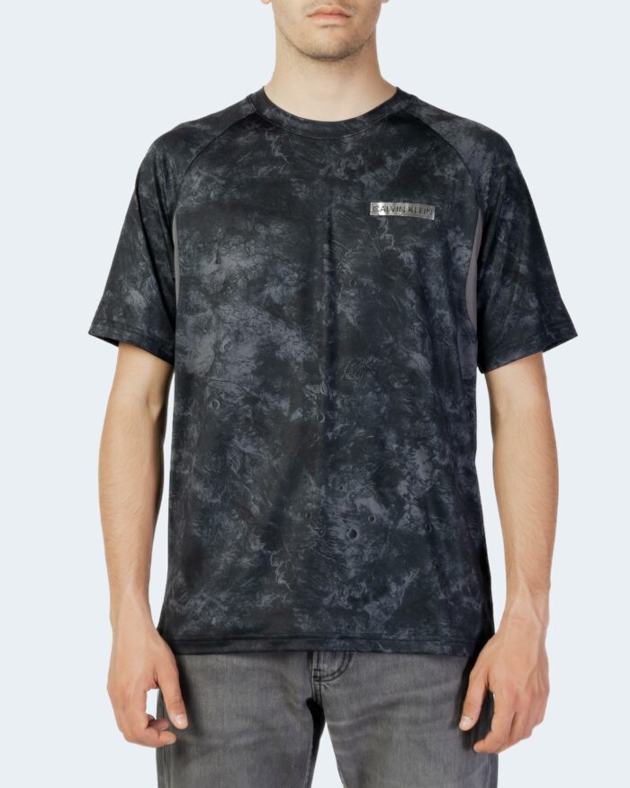 T-shirt Calvin Klein Performance WO – S/S T-Shirt Nero – 81078