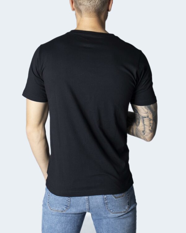 T-shirt New Balance ESSENTIALS STACKED LOGO Nero - Foto 3