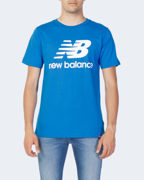 T-shirt New Balance ESSENTIALS STACKED LOGO Azzurro - Foto 1