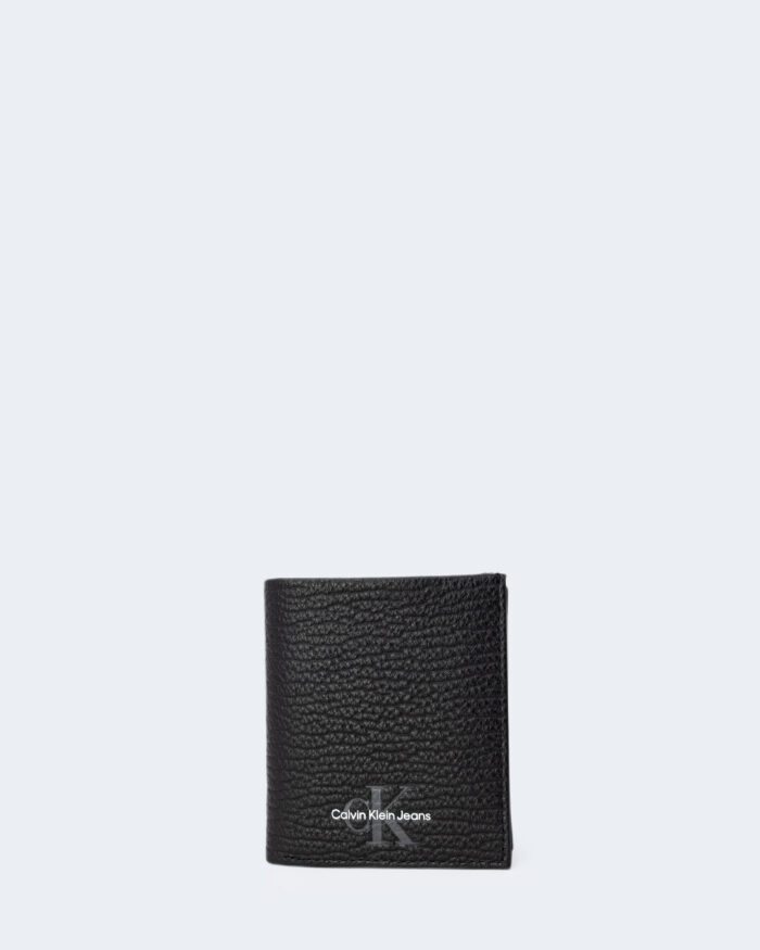 Portafoglio senza portamonete Calvin Klein MONO TEXTURED SMALL N/S TRIFOLD K50K509499 Nero – 90596