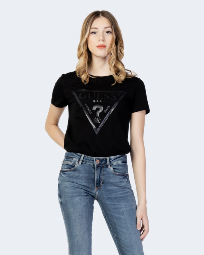 T-shirt Guess Active ADELE SS CN TEE Nero – 90927