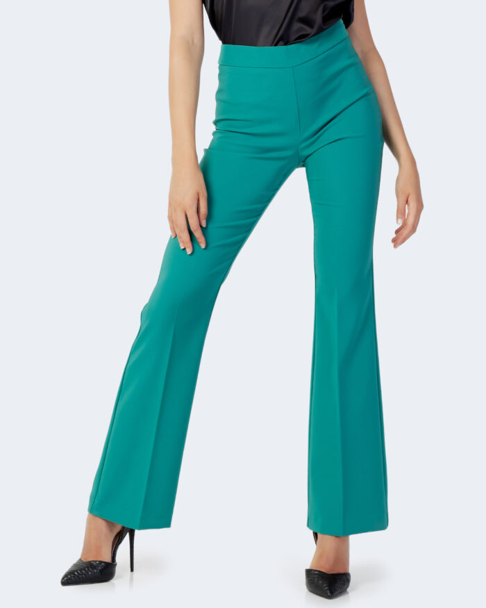 Pantaloni bootcut Rinascimento TINTA UNITA Verde – 95460