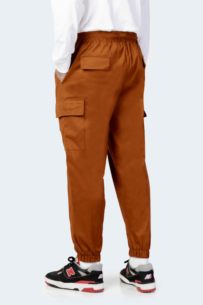 Pantaloni con cavallo basso Hydra Clothing CARGO Mattone – 77503