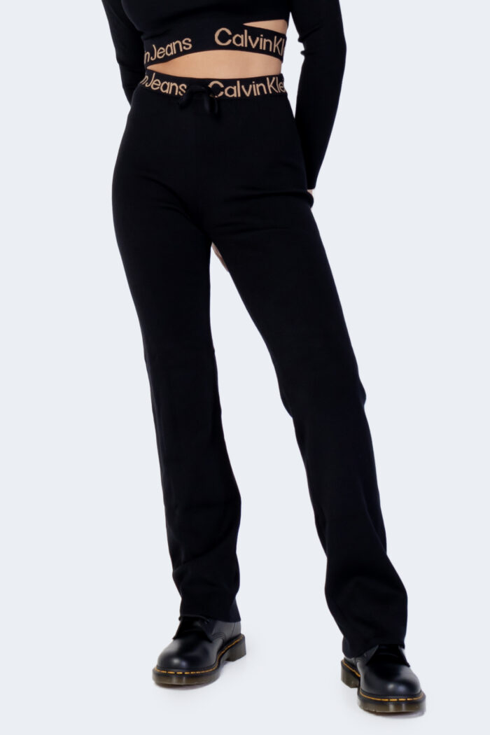 Pantaloni skinny Calvin Klein LOGO INTARSIA KNITTE Nero – 91396