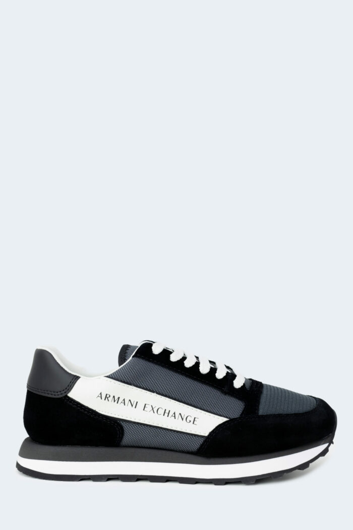 Sneakers Armani Exchange STAMPA LOGO Nero – 90499
