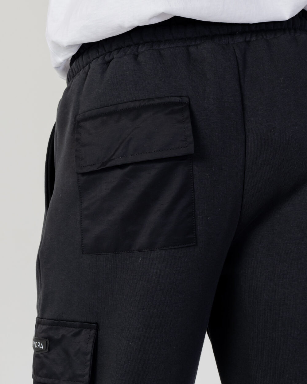 Pantaloni sportivi Hydra Clothing CON PATCH Nero - Foto 4