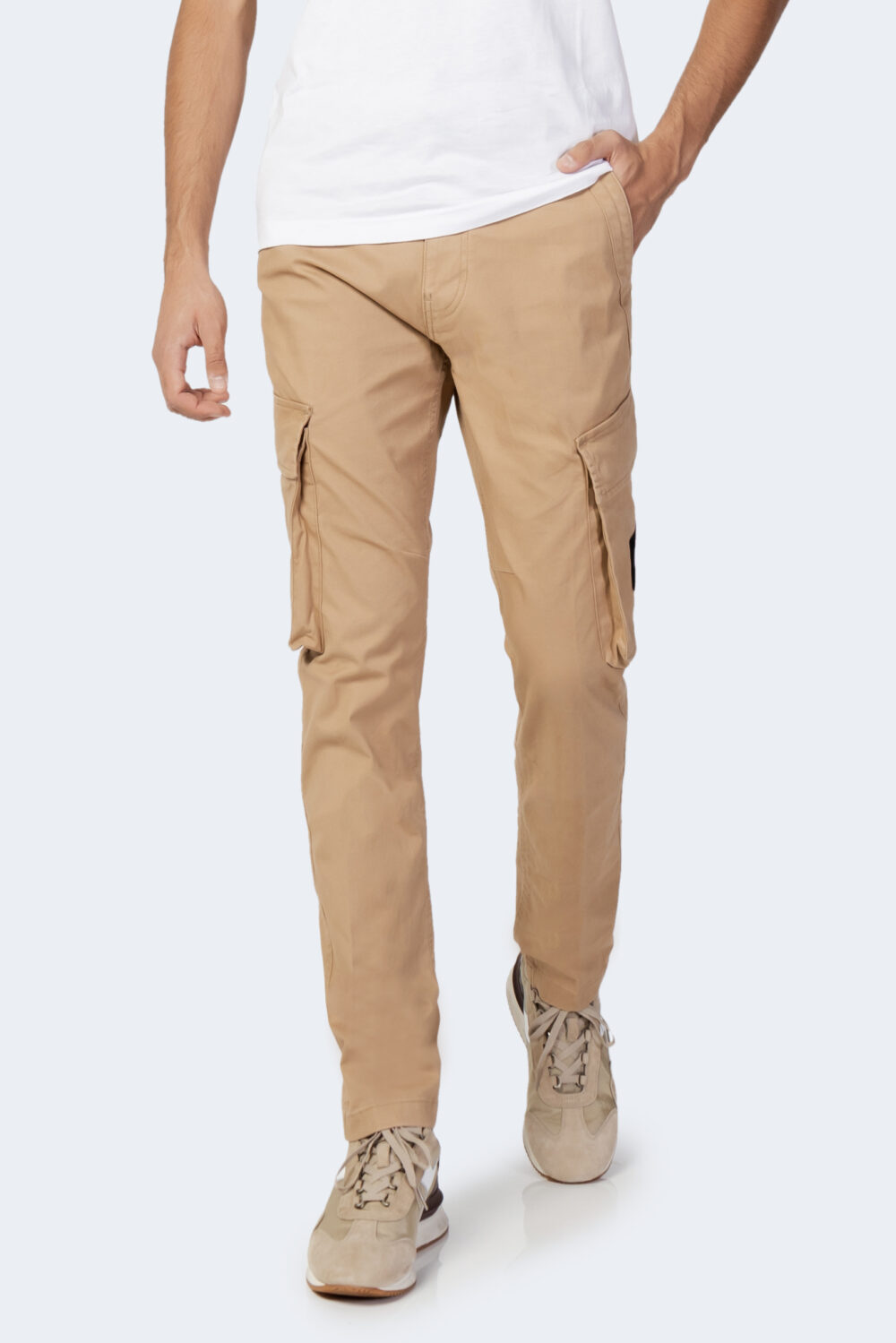 Pantaloni skinny Calvin Klein Jeans SKINNY WASHED CARGO Beige scuro - Foto 1