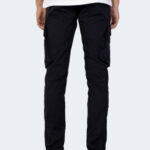 Pantaloni skinny Calvin Klein Jeans SKINNY WASHED CARGO Nero - Foto 3