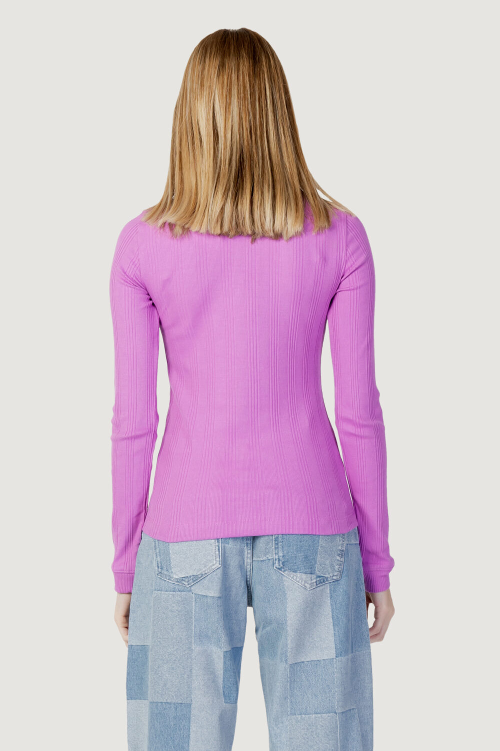 Maglia Calvin Klein Jeans BADGE RIB LONG SLEEV Magenta - Foto 4