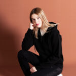Pantaloni sportivi Guess Active ALLIE SCUBA JOGGER Nero - Foto 2