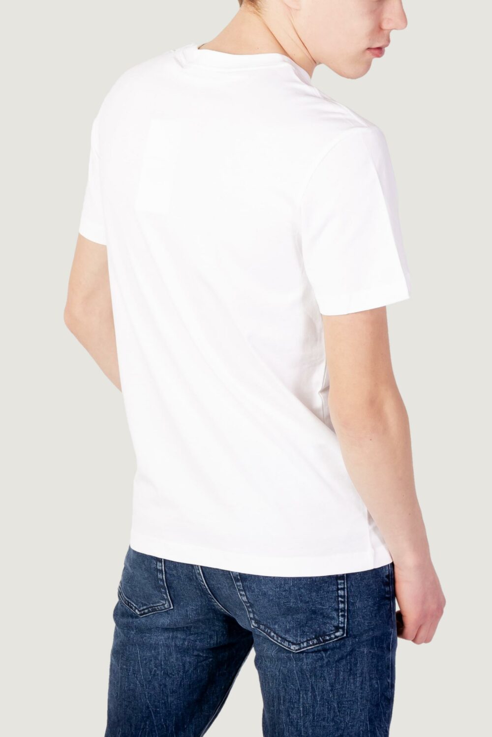 T-shirt Calvin Klein Jeans BLURRED ADDRESS LOGO Bianco - Foto 3