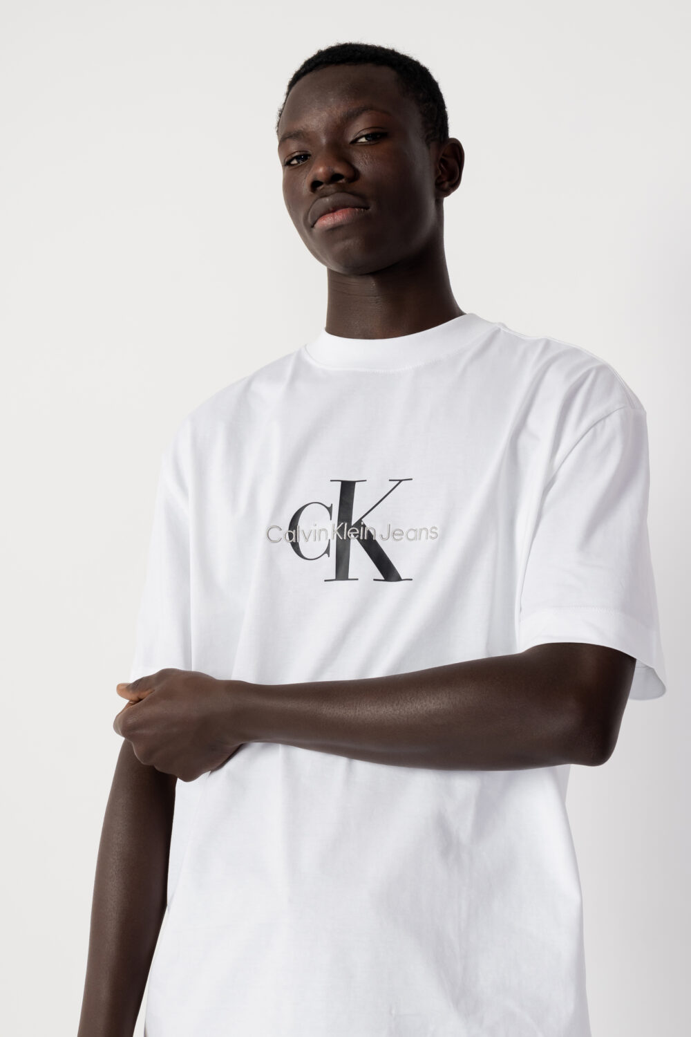 T-shirt Calvin Klein Jeans MONOLOGO OVERSIZED T Bianco - Foto 3